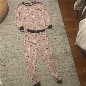 Modern Kids Size 12 Soft Halloween Pajama set. Ghosts and Bats TJMAXX